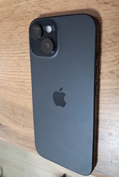 Продам/обмен Iphone 15