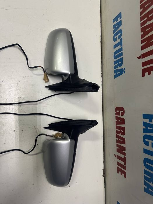 Oglindă electrică stânga dreapta Audi A4 B7 gri argintiu LA7W