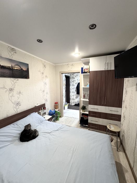 2 комнмтная, 50 лет октября 92