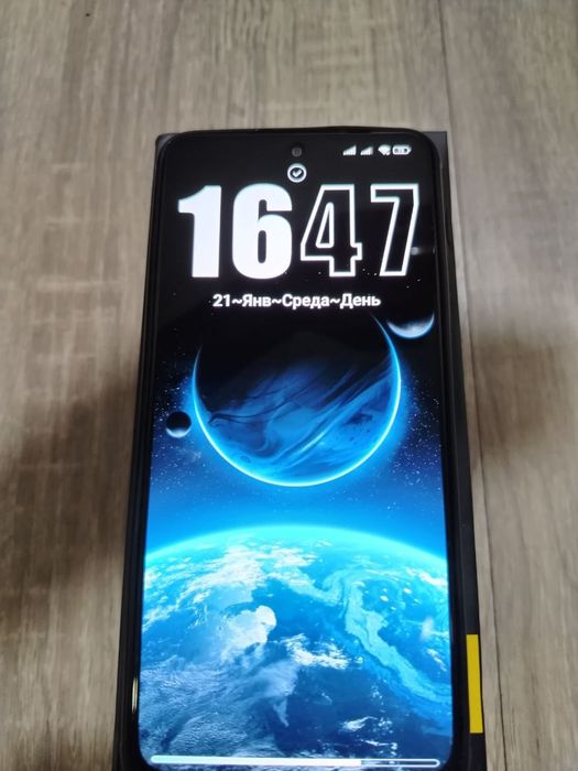 Poco F4 8 256 GB sotiladi