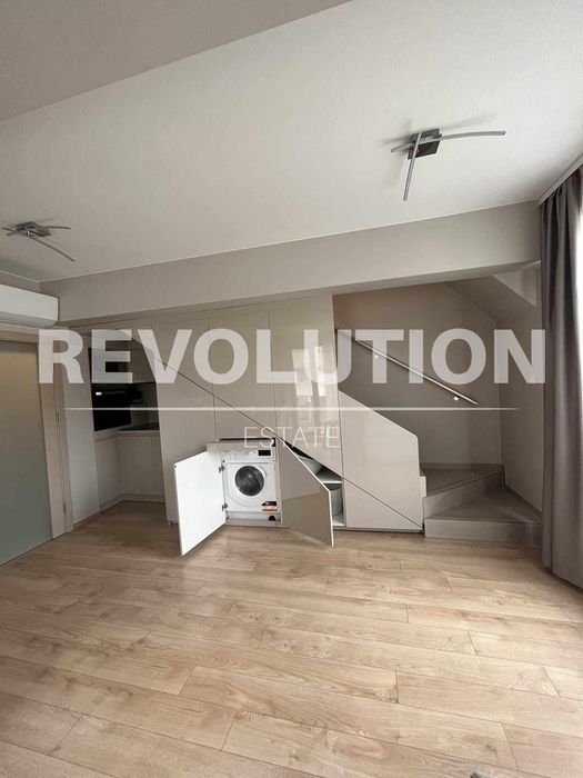 Дава се под наем Мезонет в Варна, Център - 90 кв.м за 1500 € - Снимка #2