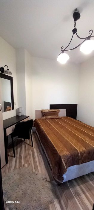 Апартамент с две спални център