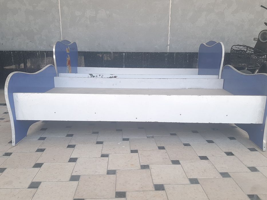 Kravat 2 tasi 500 ming