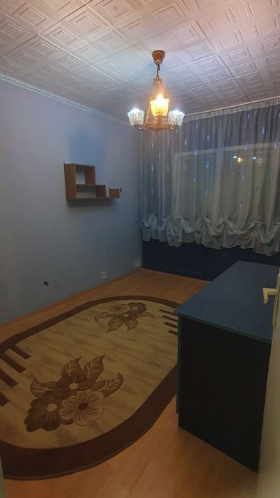 Apartament de vânzare Ștei 3 camere 2 băi
