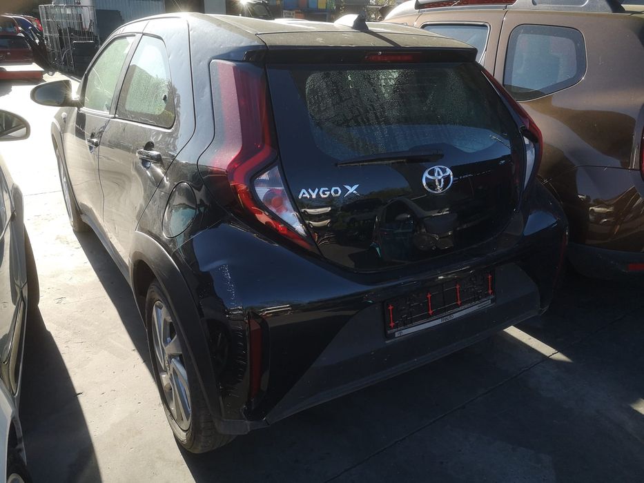 Kit plansa bord toyota aygo x an 2023