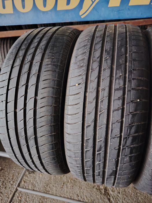 215/55 R17 Nexen Nfera SU1 de vara