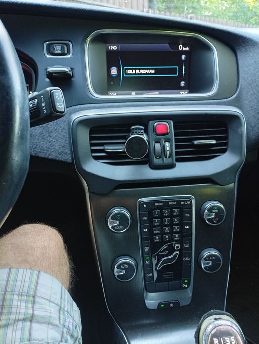 Vând Volvo V40 ,D2,2013