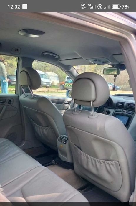 За продажба Мерседес с 220