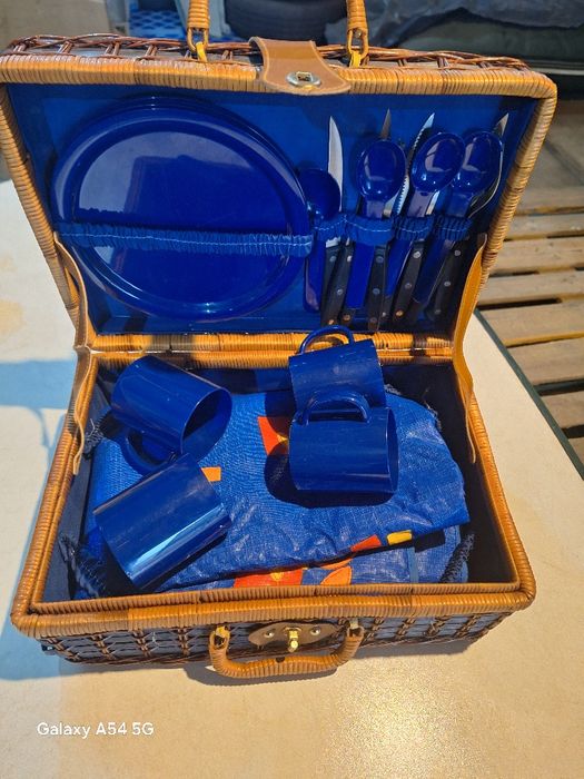 Кошница за пикник