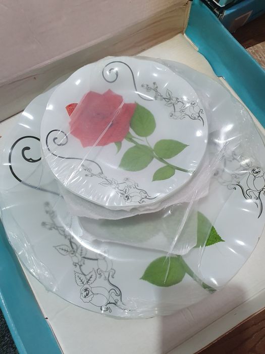 Набор тарелок 25 предметов