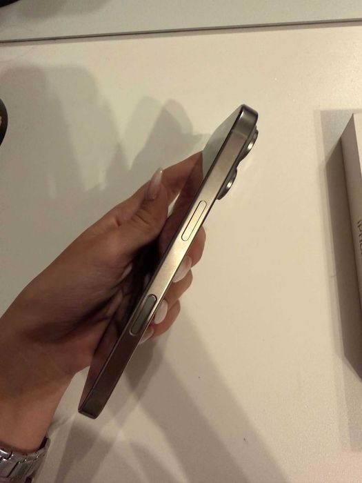 Iphone 16 pro 256gb