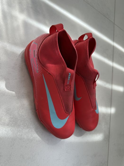Ghete fotbal sintetic Nike Air Zoom