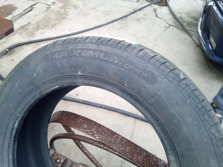 Продам резину r 15 донгелек.