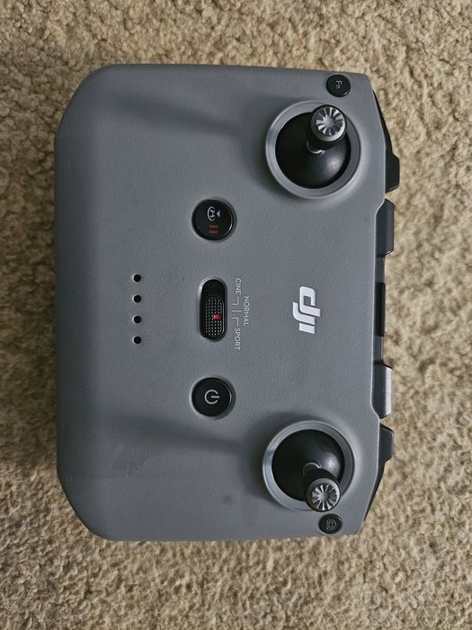 Продаю dji mini 2 fly more combo
