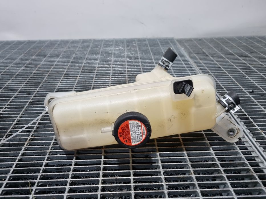 Vas expansiune Toyota Rav 4 IV 2.0 Diesel - 124CP 1998CC (1492)