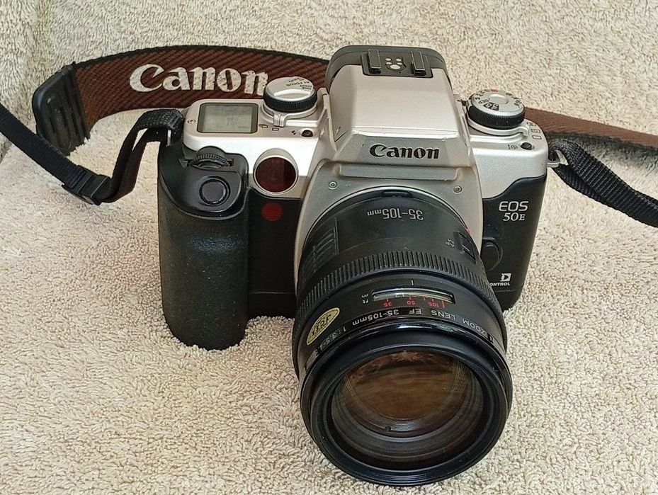 Aparat foto Canon EOS 50E