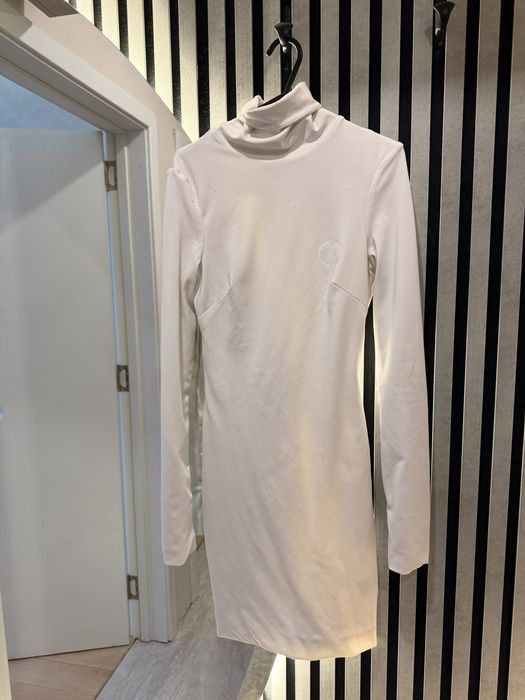 Alessa рокля хс с