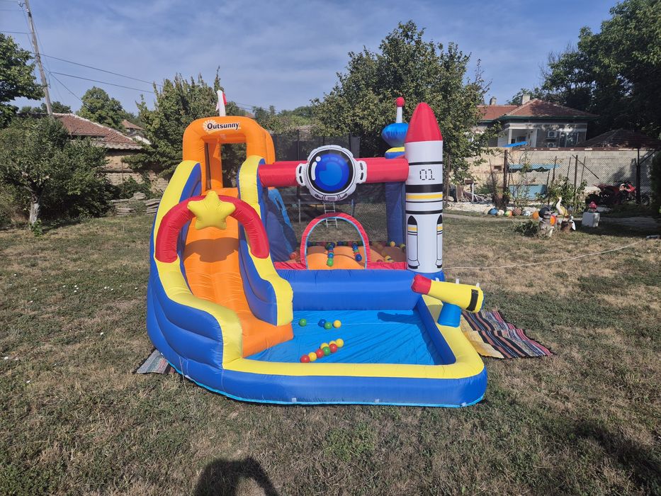 Надуваем Батут Замък под наем