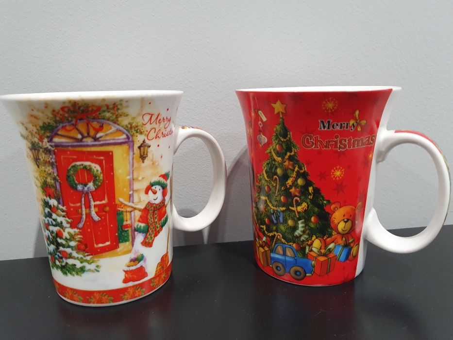 Комплект Коледни чаши и чинии