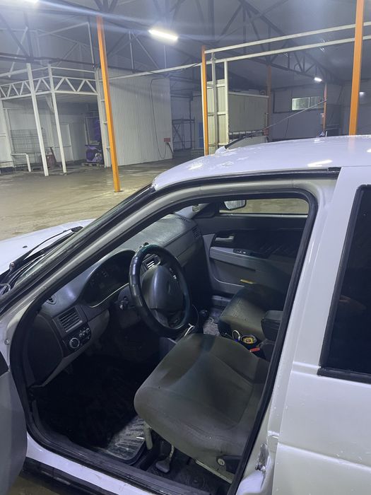 Ваз 2170 приора 2013год