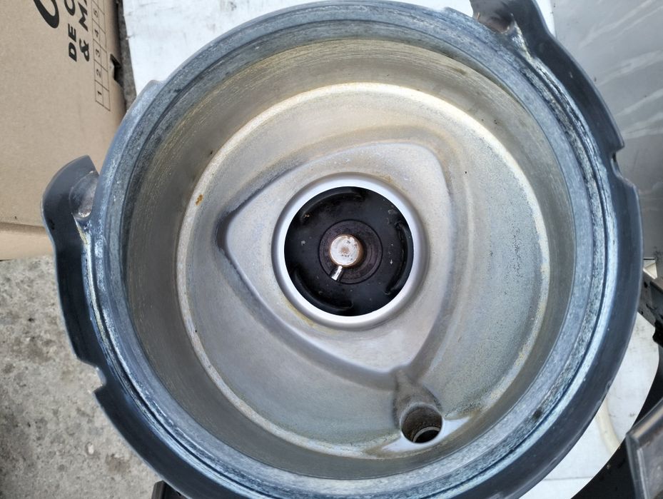 Fripteuza și robot de bucătărie profesionale