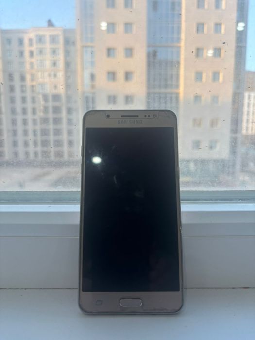 Samsung Galaxy J5 не рабочий