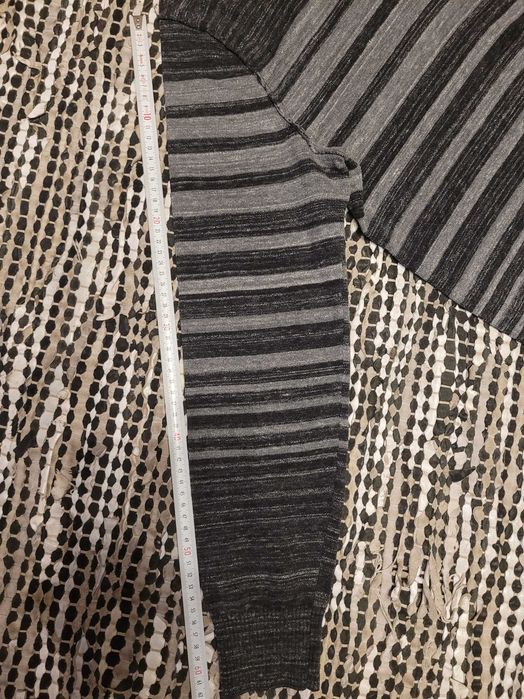 Тънък пуловер Kenneth Cole 150 см