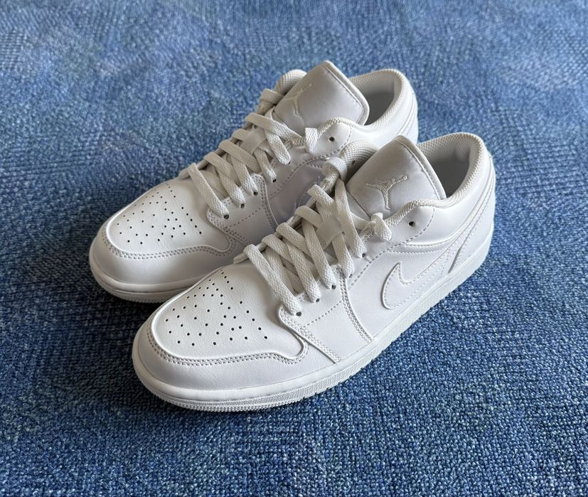 Air Jordan 1 Low 'Triple White' ОРИГИНАЛНИ мъжки маратонки - 41/26см