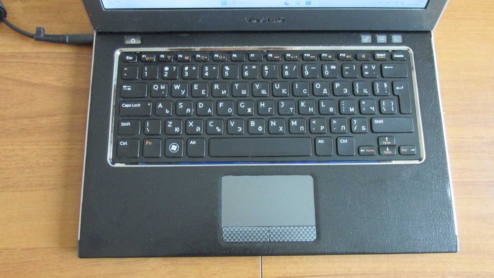 13.3 инча Dell с Intel i5,SSD+HDD