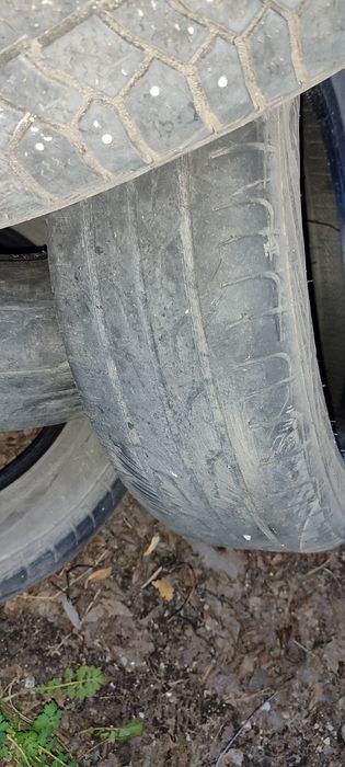 Отдам резину летнию