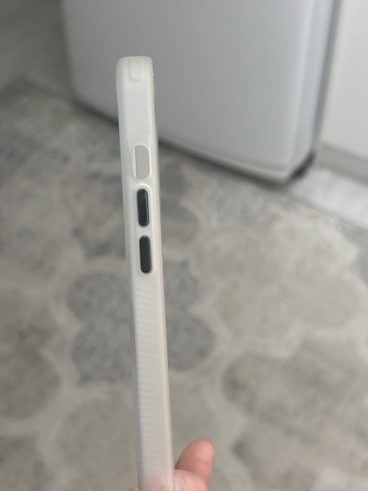 Продается чехол айфон для айфон 15