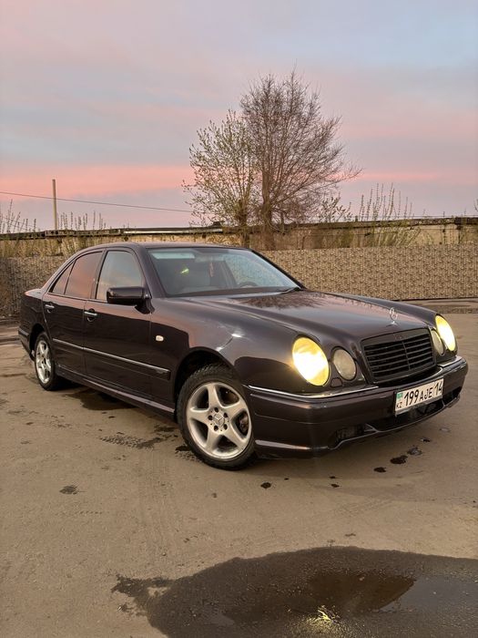 Продам мерса 210