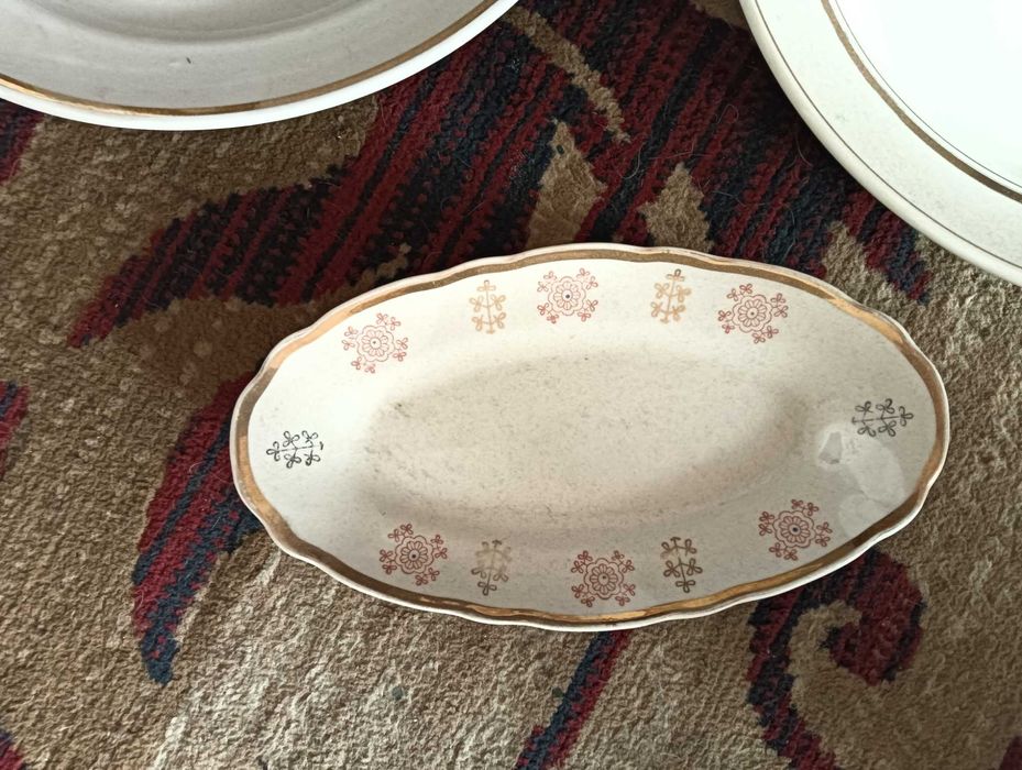 Посуда. Тарелки на добор винтаж.