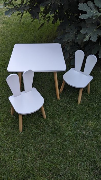 Детский стол и стул