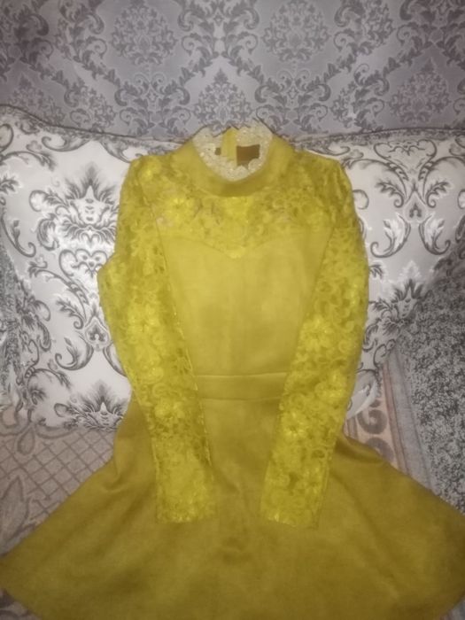 Женские платья б/у