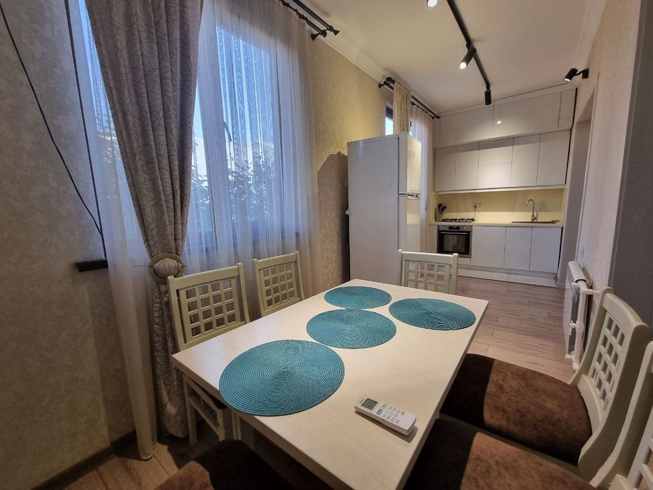 Сдаётся 2х комнатная квартира в центре самарканда