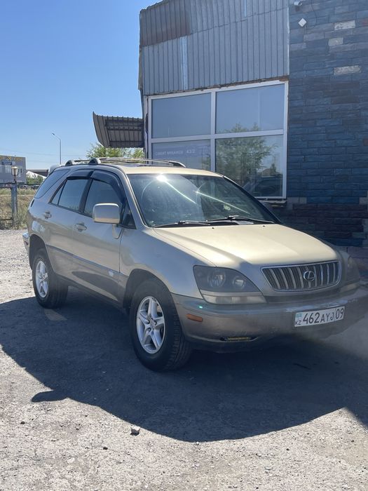 Продам авто lecus rx300