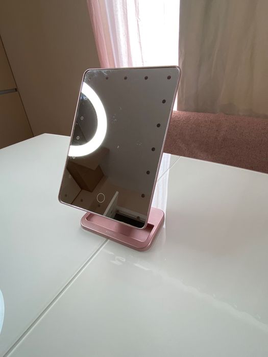 Розова Огледало с Тонколонки