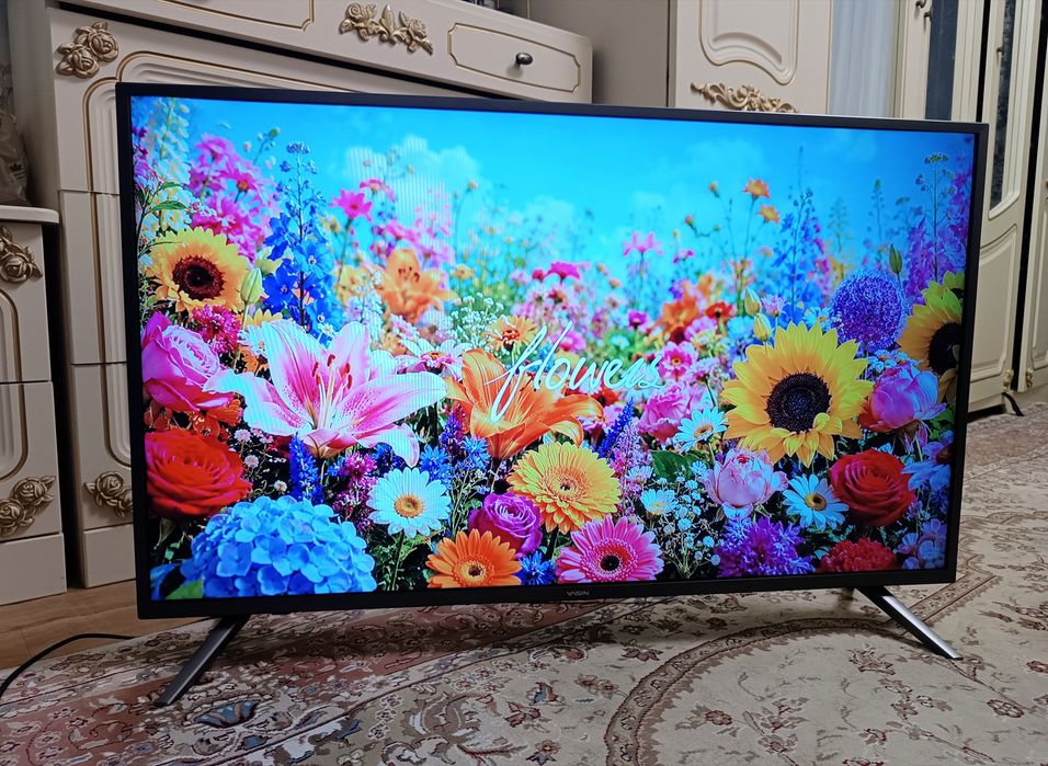 Телевизор YASIN Smart. TV Android.