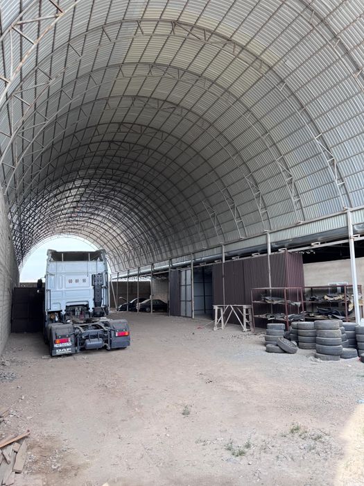 Сдается в аренду крытый ангар.