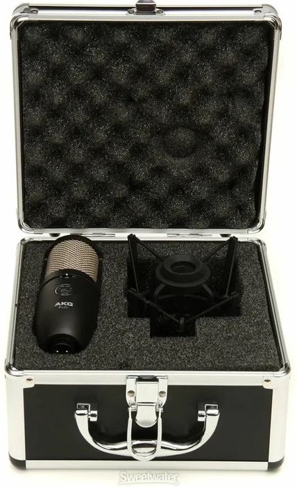 Микрофон AKG P420, в отличном состоянии
