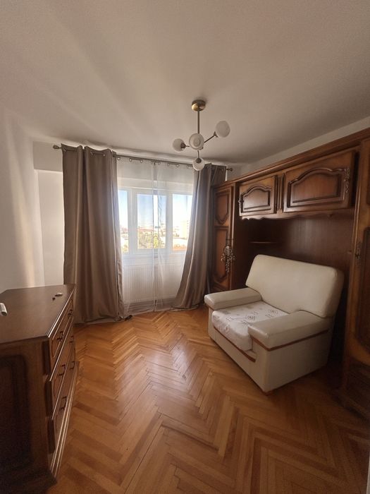 Închiriez Apartament 3 camere Dacia