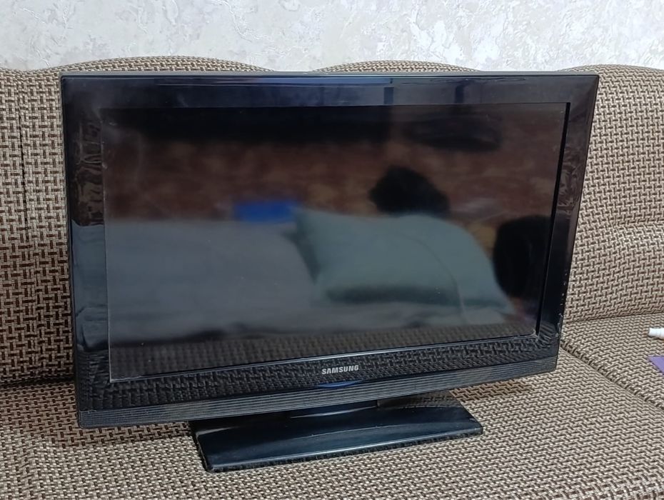 Телевизор самсунг