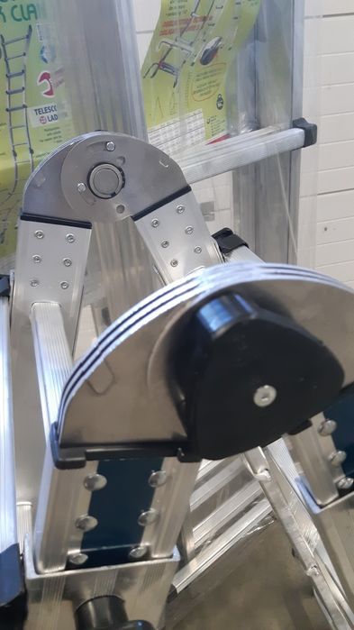 Scară din aluminiu profesională STP Click Clack diferite modele