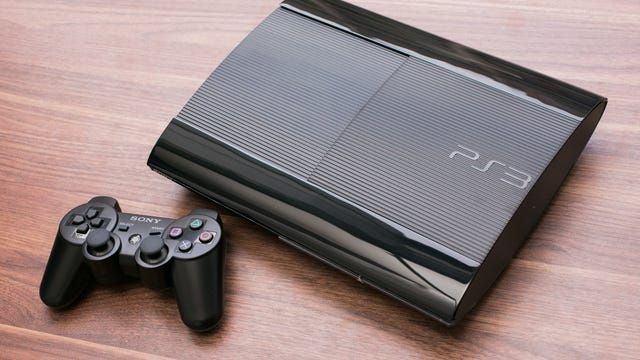 Продам  Playstation 3 super slim