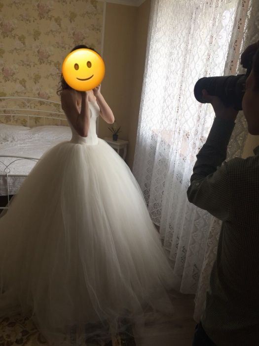 Свадебное платье)
