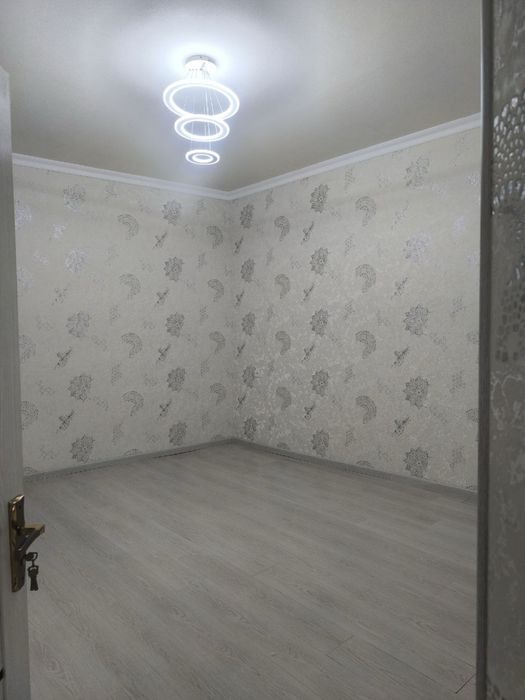 Продается евроучасток на Яккасарайском районе  1 соток 3 комнатная