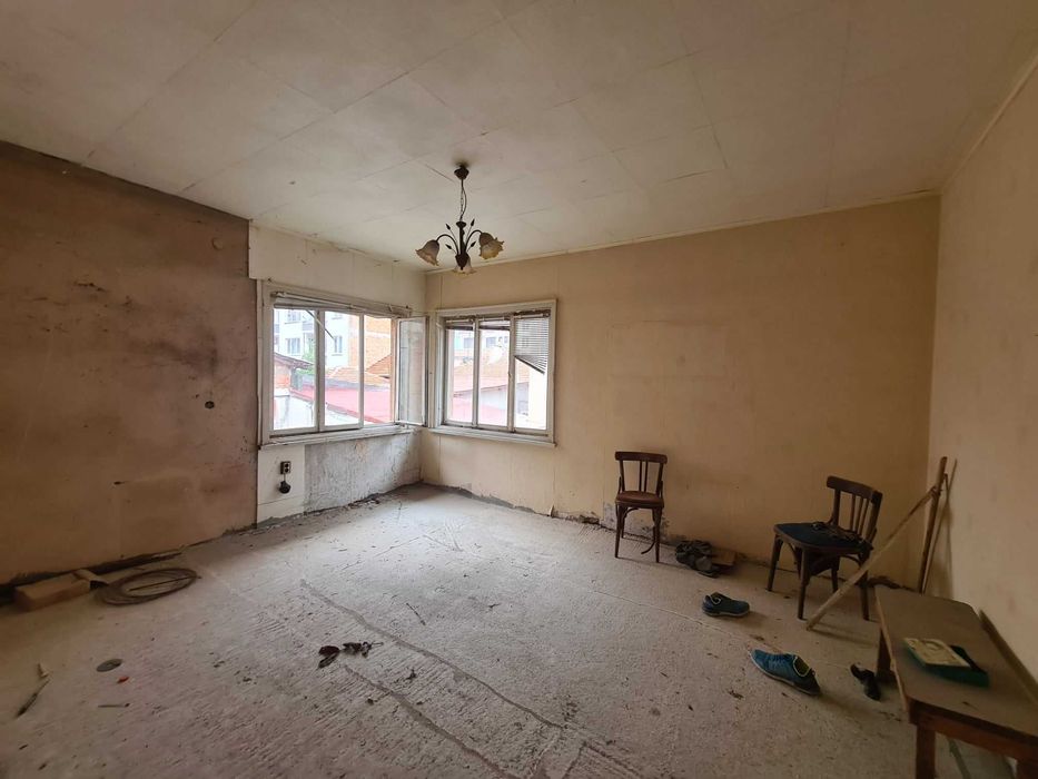 Продава се Къща в Хасково, Червена стена - 93 кв.м за 506 €/кв.м - Снимка #4