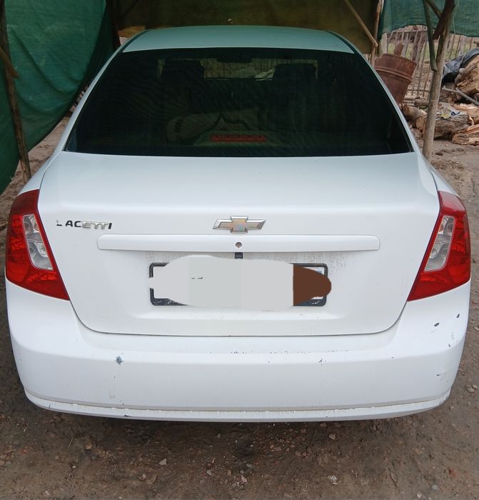 Lasetti idial xolatda