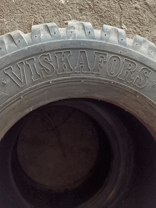 Продавам гуми за селскостопанска техника